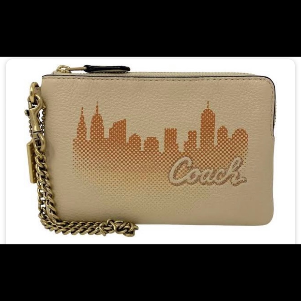 Coach X Jennifer Lopez Corner Zip Wristlet With Nyc Skyline